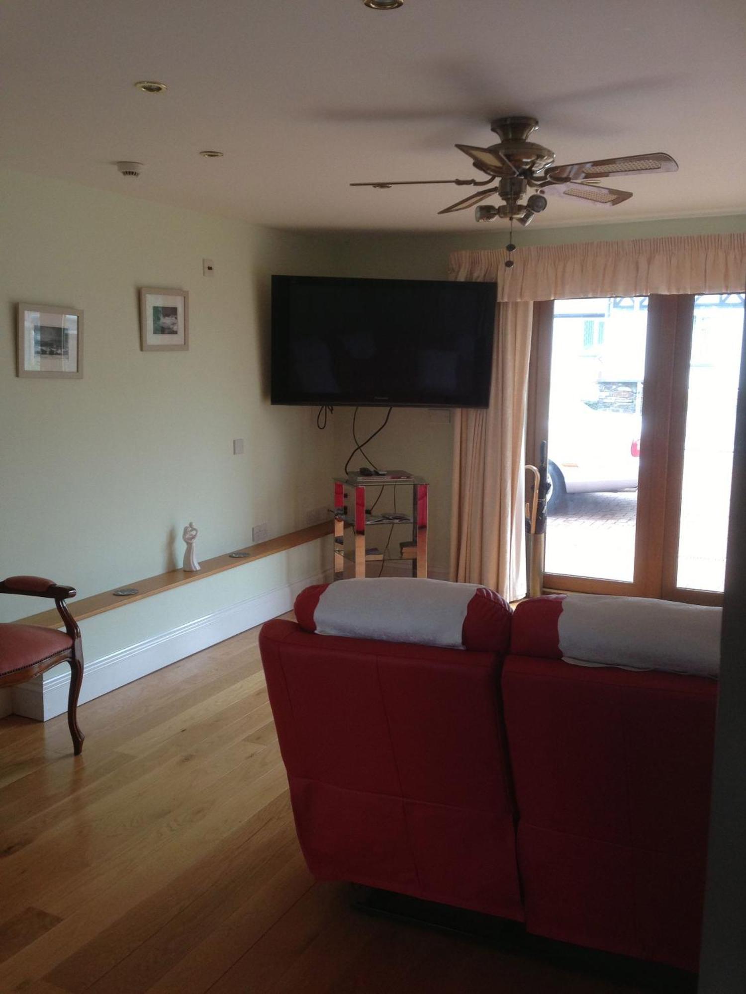 Room In Apartment - Bluebell Apartment Suite With Separate Lounge Area Truro Exterior foto